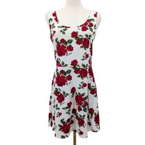 Floral Fit & Flare Dress Red Rose Print‎ Cottagecore Romantic Summer
